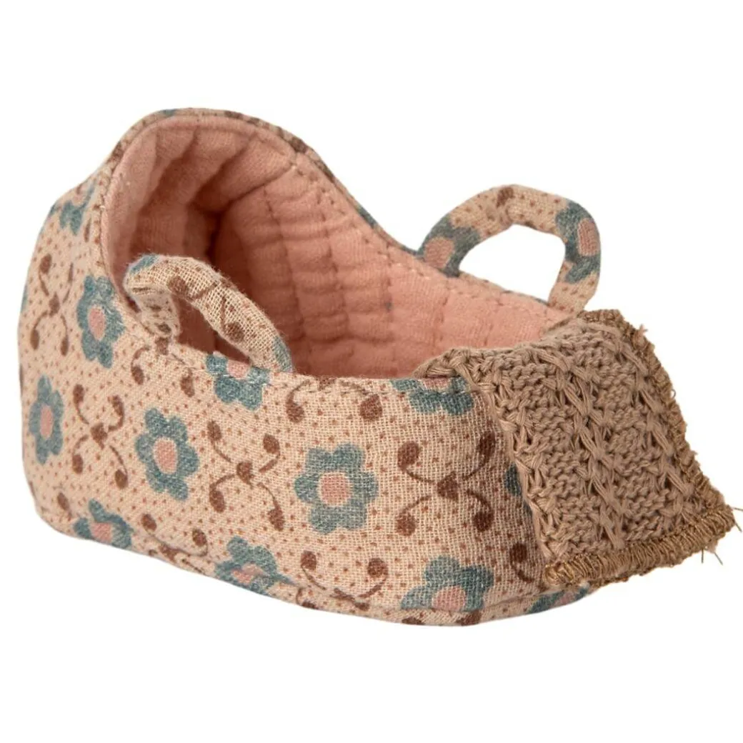 Carry Cot for Baby Mouse