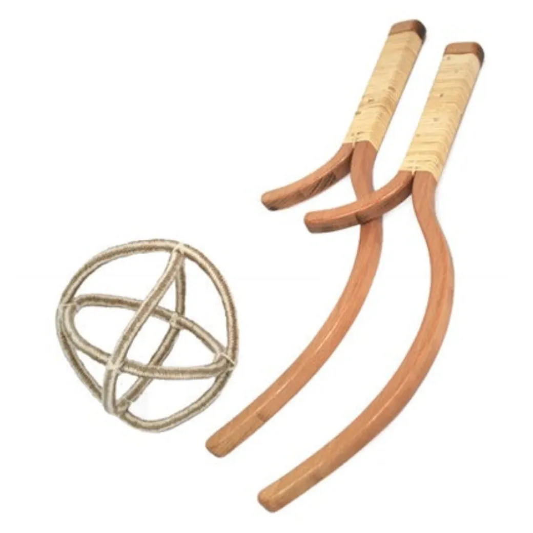 Classic Jabbit Wooden Outdoor Throw and Catch
