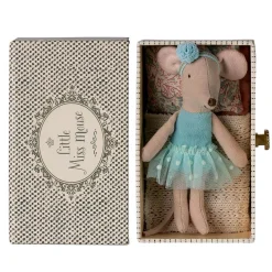 Little Sister Dance Mouse with Daybed
