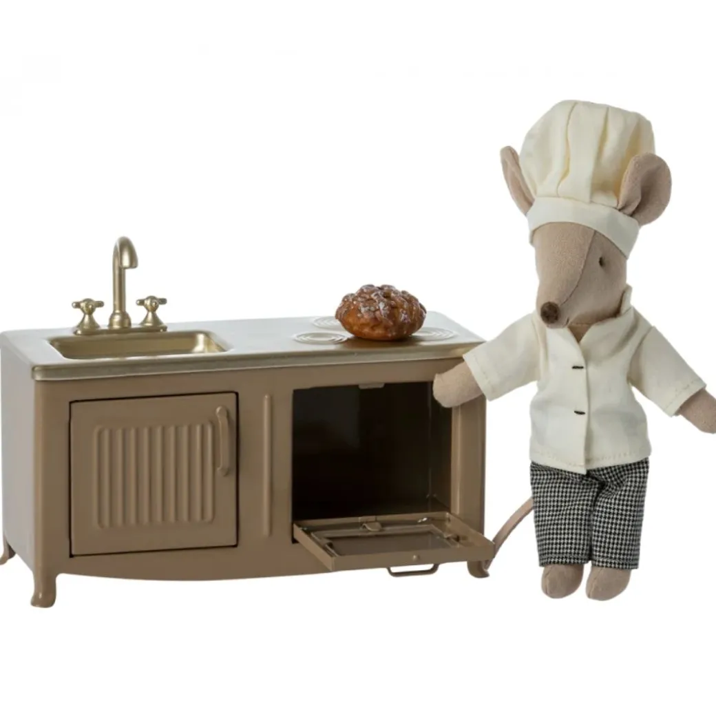 Miniature Kitchen for Mice - Light Brown