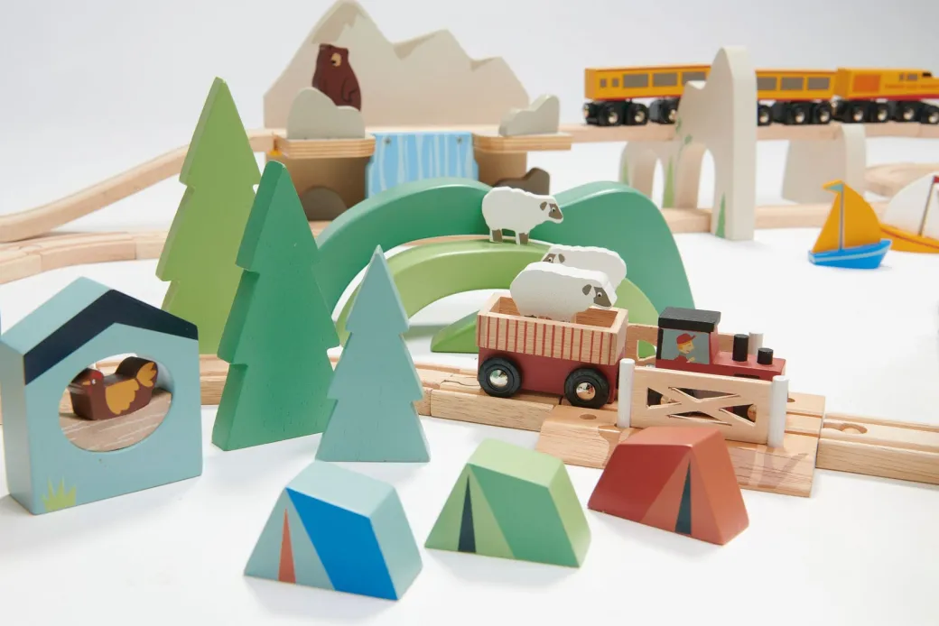 Mountain View Wooden Train Set