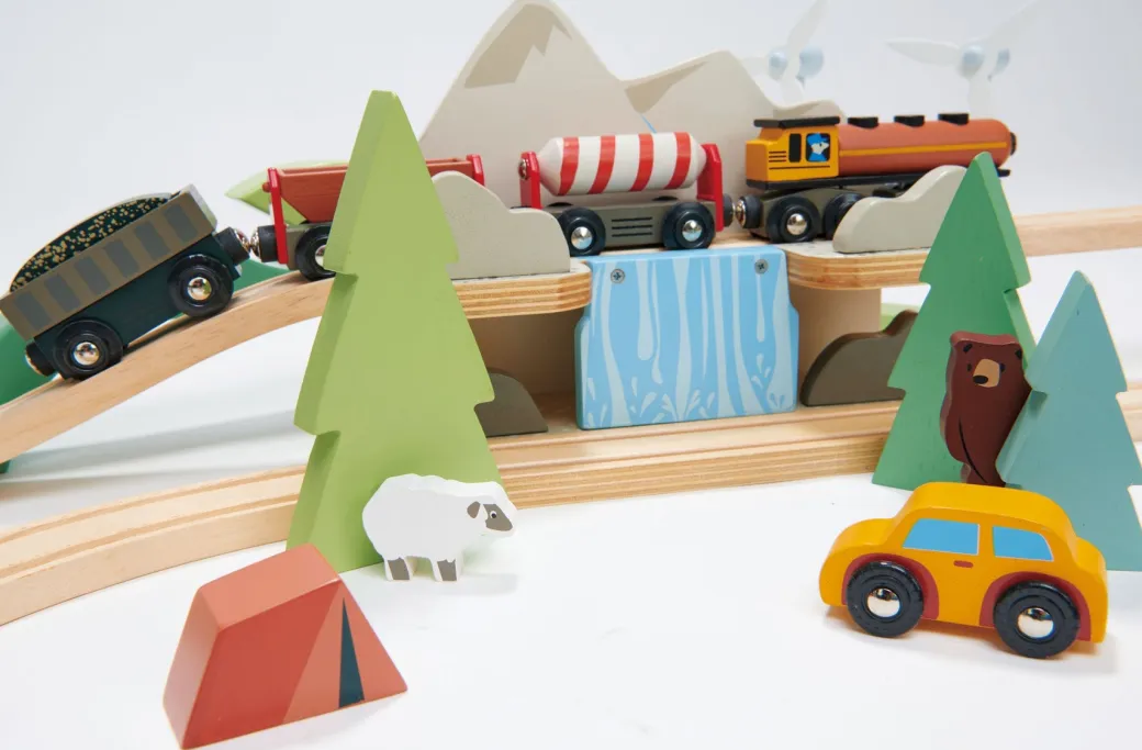 Mountain View Wooden Train Set