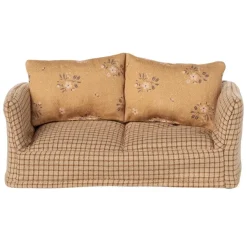 Mouse-Sized Couch - Mable