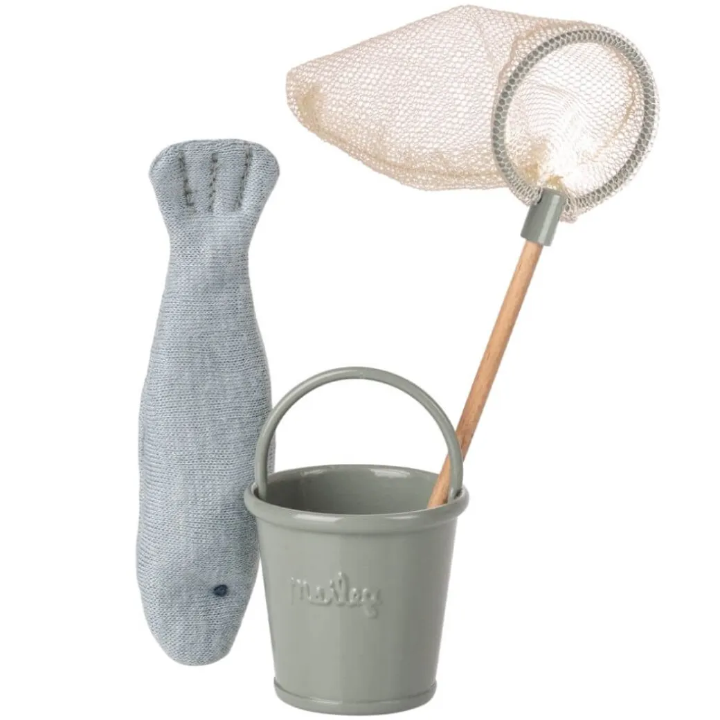 Mouse-Sized Fishing Set