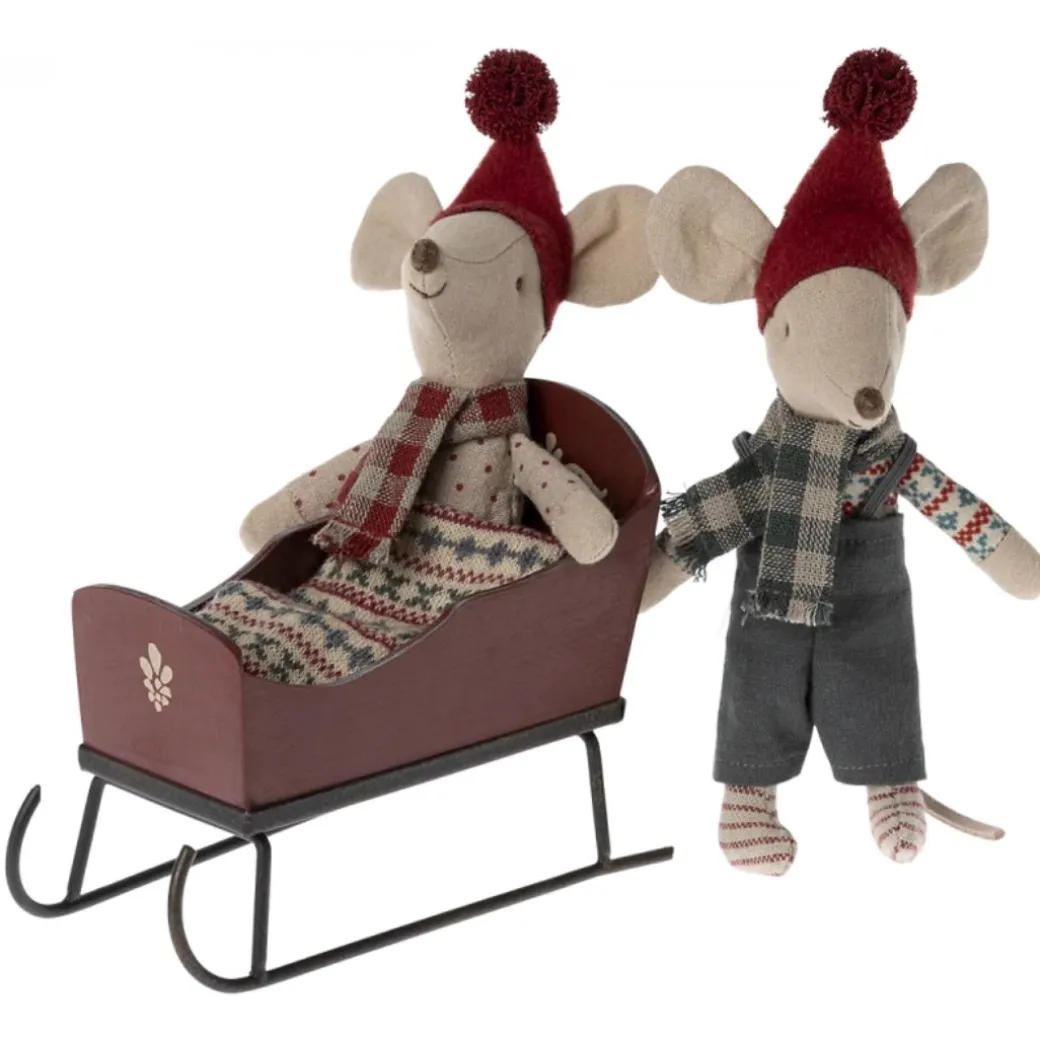 Red Mouse Sleigh