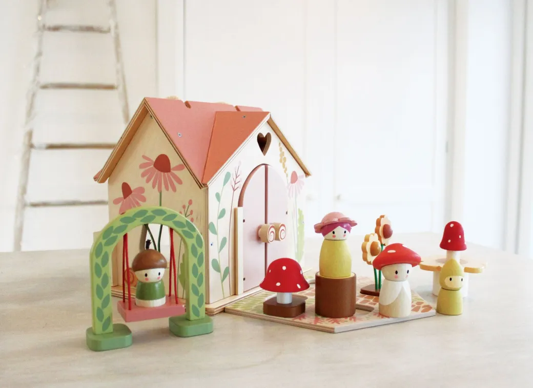 Rosewood Cottage Mini Wooden Dollhouse