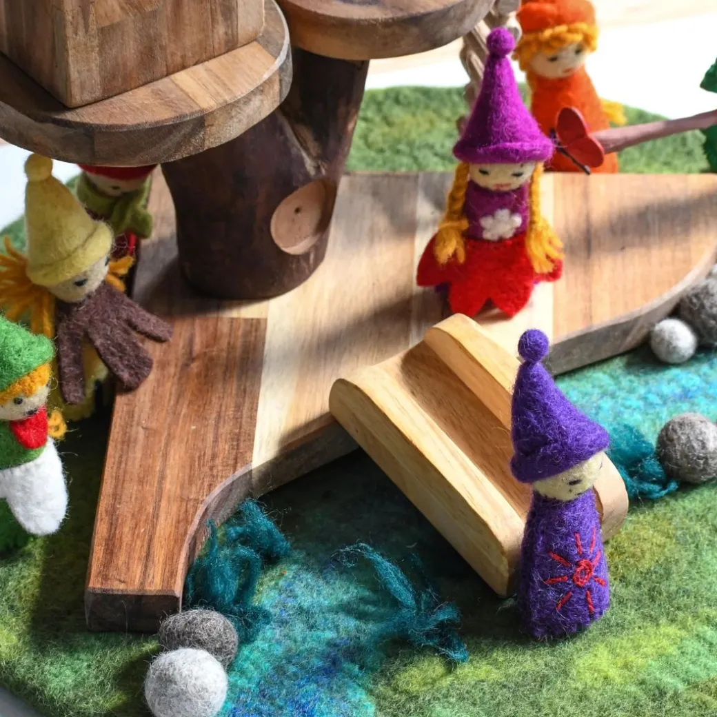 Round Felted River Play Mat