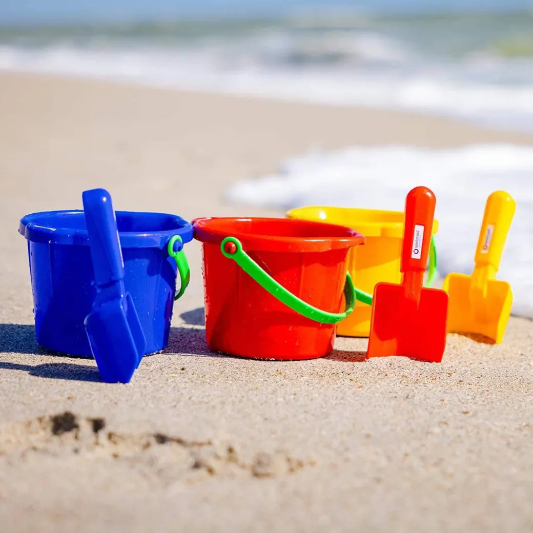 Small Sand Scoop
