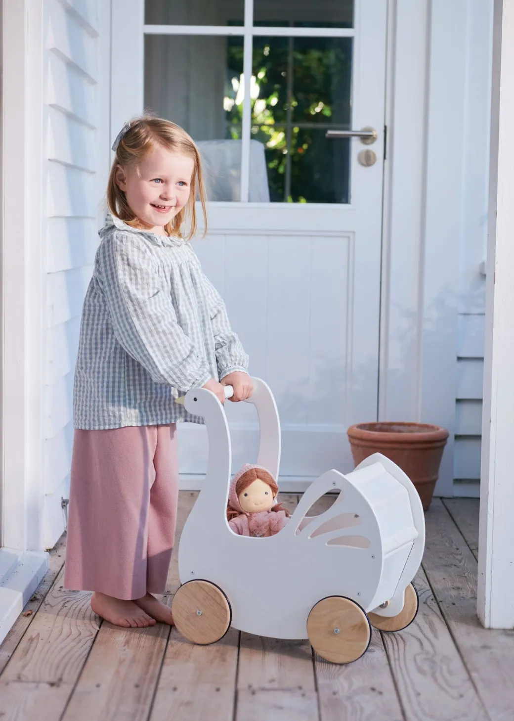 Sweet Wooden Swan Doll Stroller