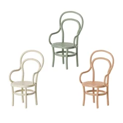 Vintage-Style Mouse Chair