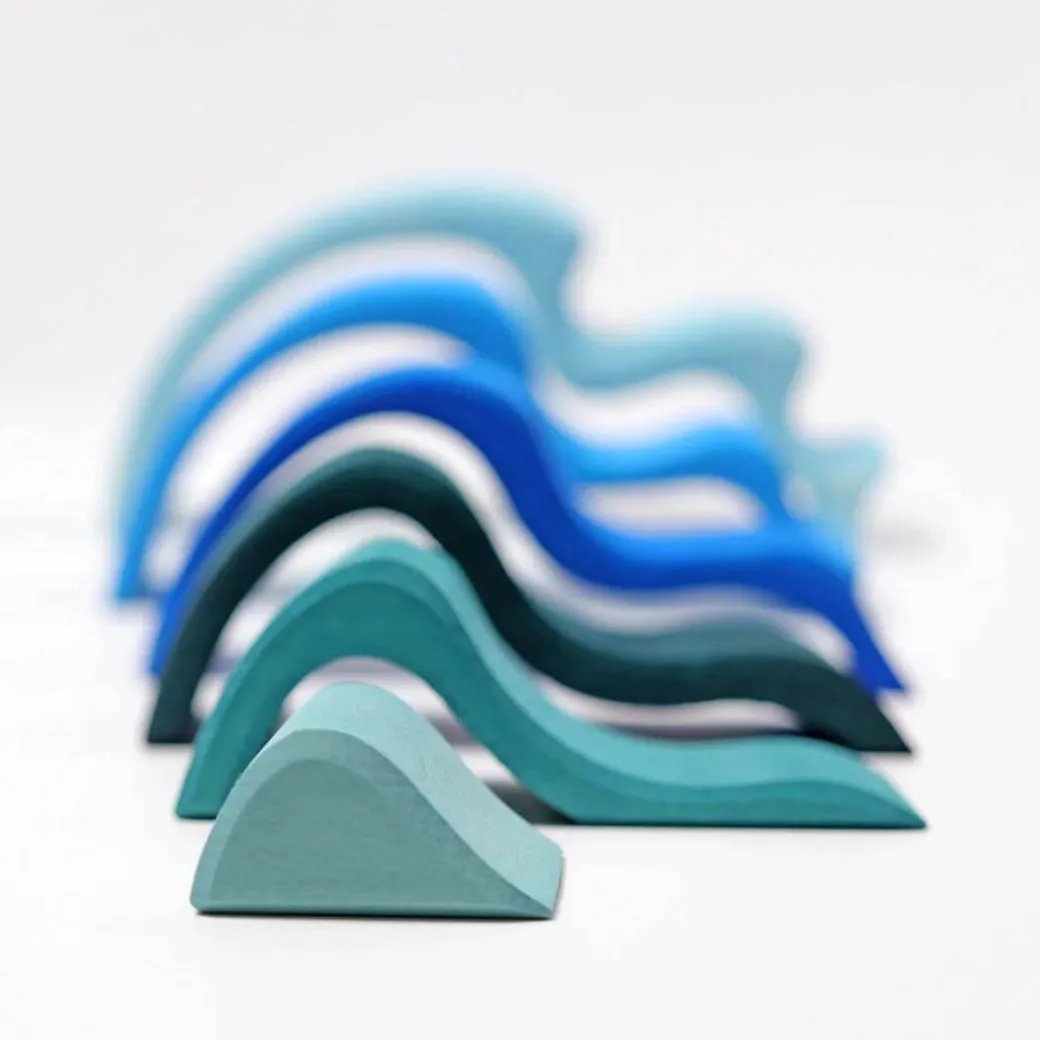 Water Waves Nesting Blocks