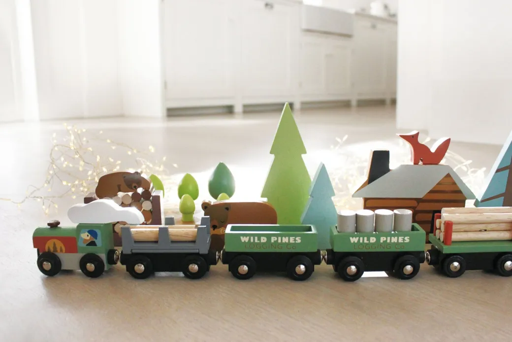 Wild Pines Wooden Train Set