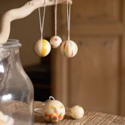 Wonder Balls Wooden Ornament Set