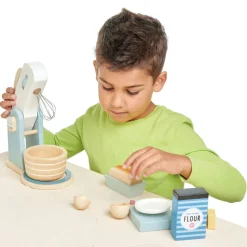 Wooden Children's Home Baking Set